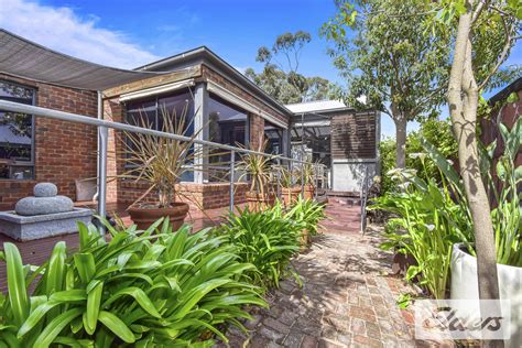 avoca vic real estate