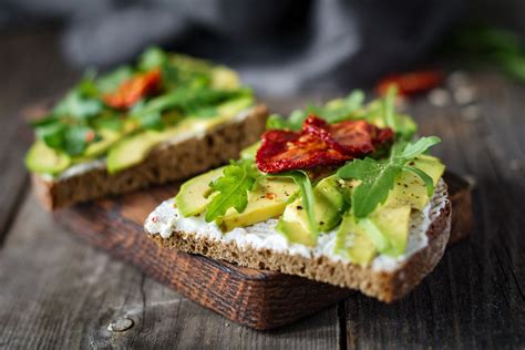 Avocado On Rye Bread Calories