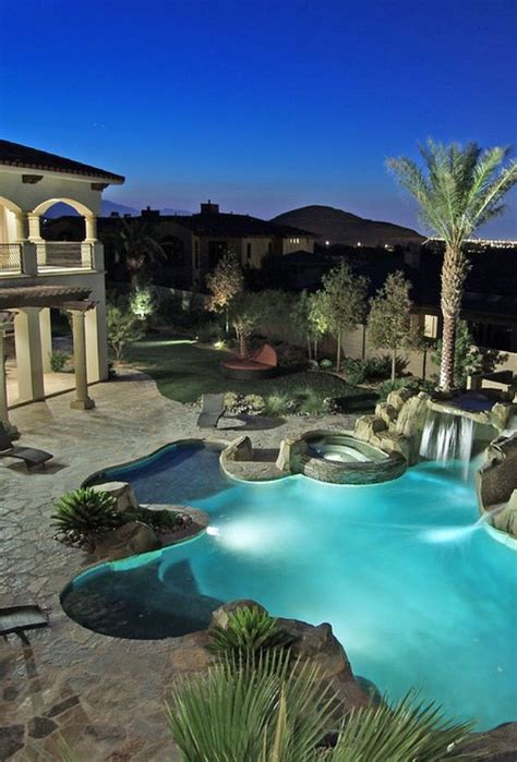 30 Awesome Backyard Swimming Pools Design Ideas (18)