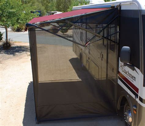 awning over trailer