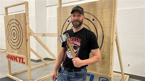 Axe throwing competition