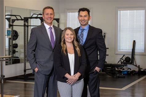 Axis Physical Therapy River Road