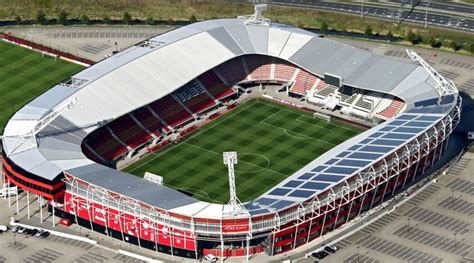 az alkmaar stadium capacity