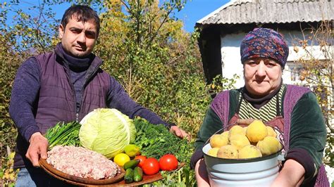 azerbaijan women cooking outdoors