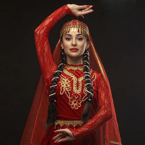 azerbaijan women dress code