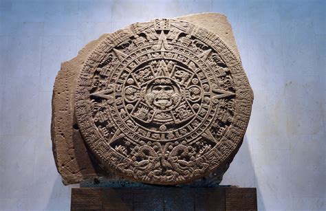 aztec calendar stone discovered