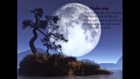 bài thơ của bác hồ ngắm trăng