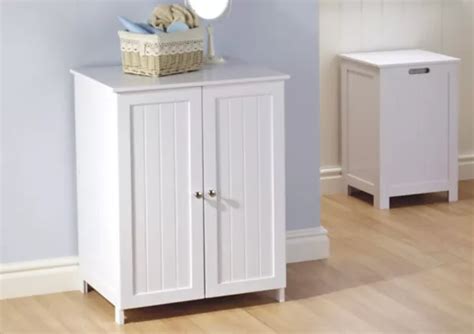 B Q Bathroom Storage