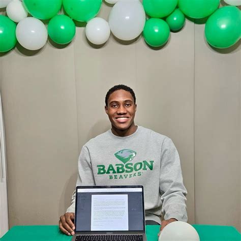 babson early decision date