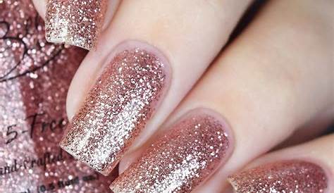 Soft Pink Glitter Nails Why not try adding just a stripe of pink