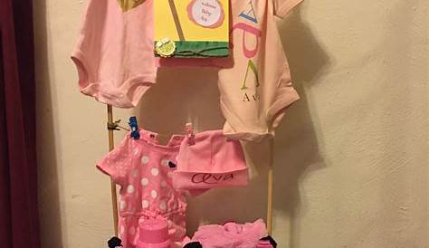 Baby Shower Gift Ideas With Clothes line Decoration Pinterest Cadeau