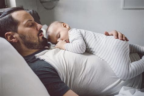 Baby Sleep With Daddy