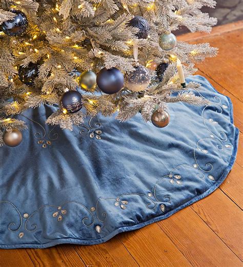 baby blue christmas tree skirt