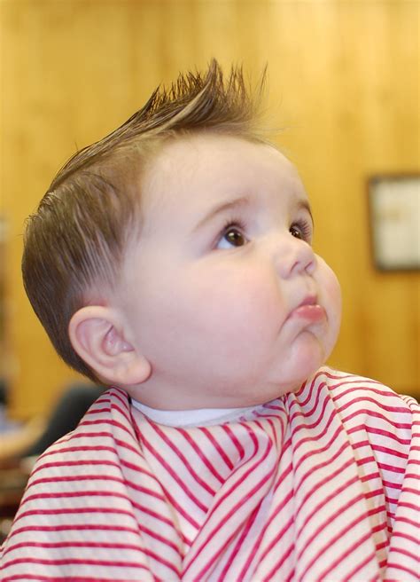 normal hair style Baby boy hairstyles, Boys first haircut, Little boy