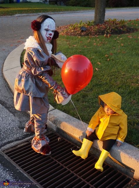 baby pennywise and georgie costume