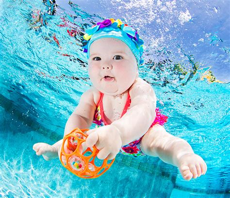 Baby Swimming Eyesight