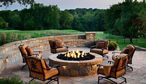 Backyard Fire Pit Ideas and Designs for Your Yard, Deck or