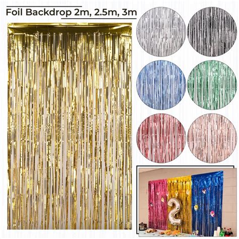Backdrop Hanging Tinsel