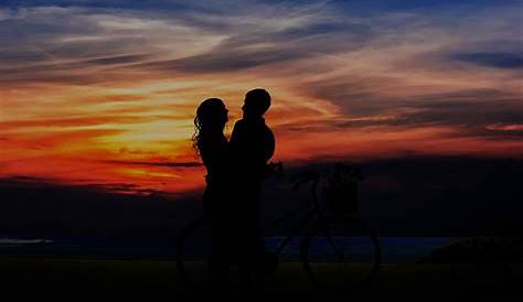 love-romance-image: Romantic Couple with pink background - Romantic