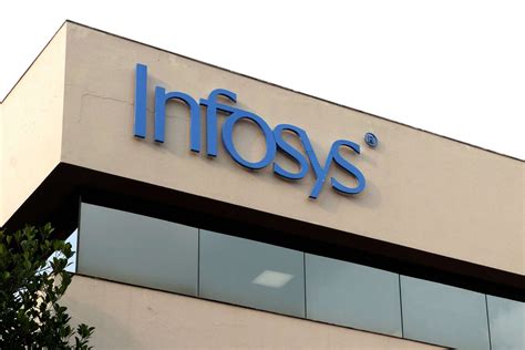 background of infosys company