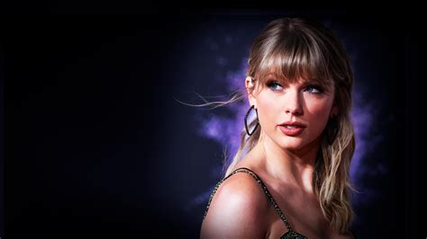 Taylor Swift's Journey: Unveiling the Backgrounds Shaping Her Fame
