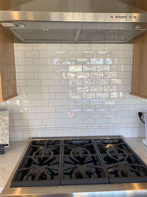 Incredible Backsplash Tile Shiny Or Matte Ideas