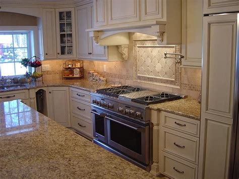 Famous Backsplash Tile To Go With Venetian Gold Granite 2023