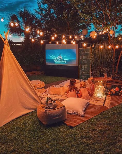 21 DIY Outdoor Movie Screen Ideas For A Magical Backyard