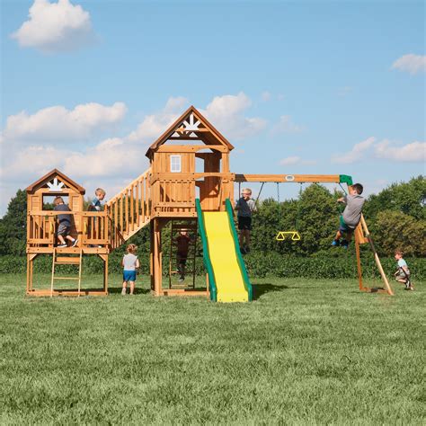 backyard discovery malibu cedar swing set