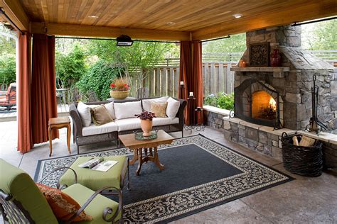 5 Outdoor Rooms to Enhance Your Backyard