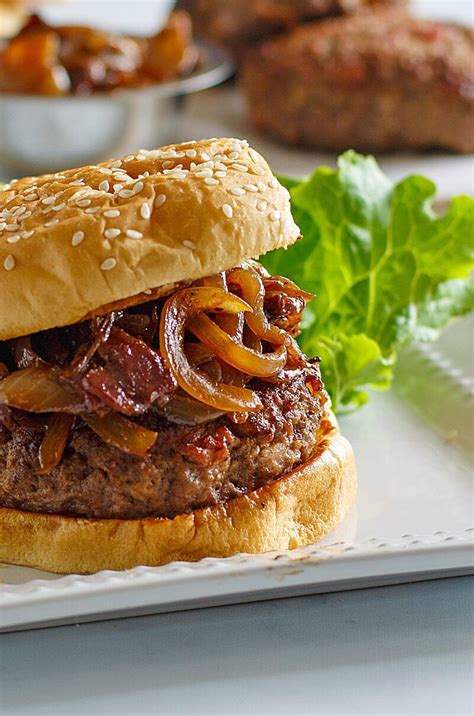 bacon burgers with caramelized onions