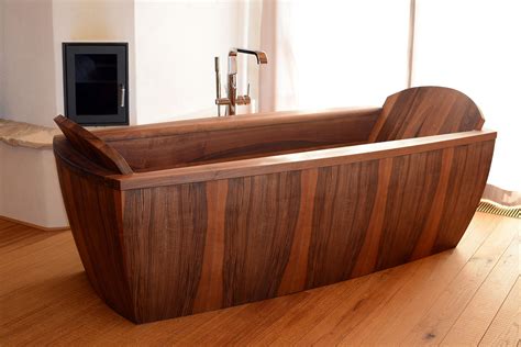 Pin by Anja Bode on bain petit / kl. Bad Bathroom inspiration decor, Bathroom styling, Toilet