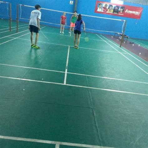 badminton court klang utama