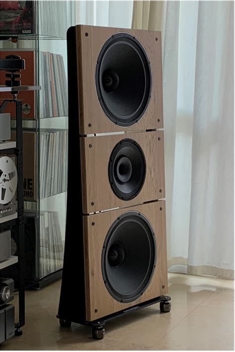 Baffle Speaker Design