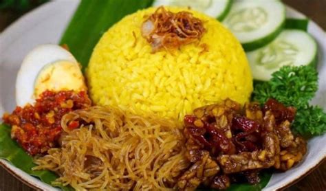 bahan membuat nasi kuning