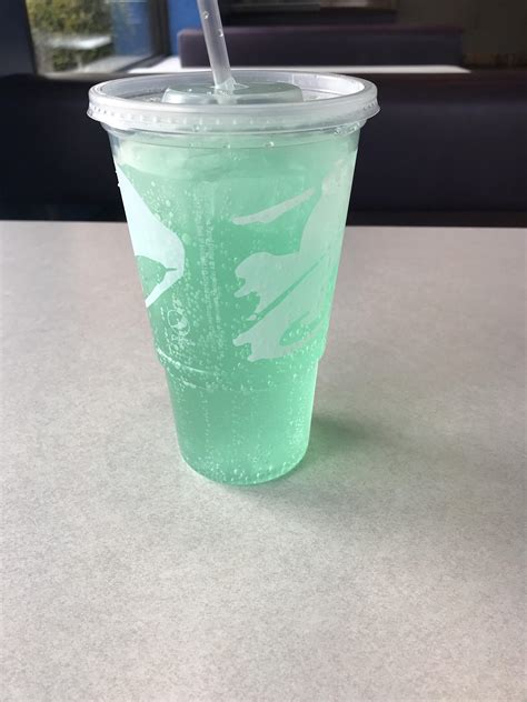 baja blast drink taco bell