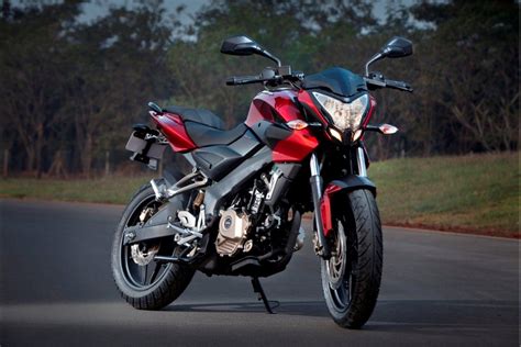 bajaj pulsar 200ns top speed