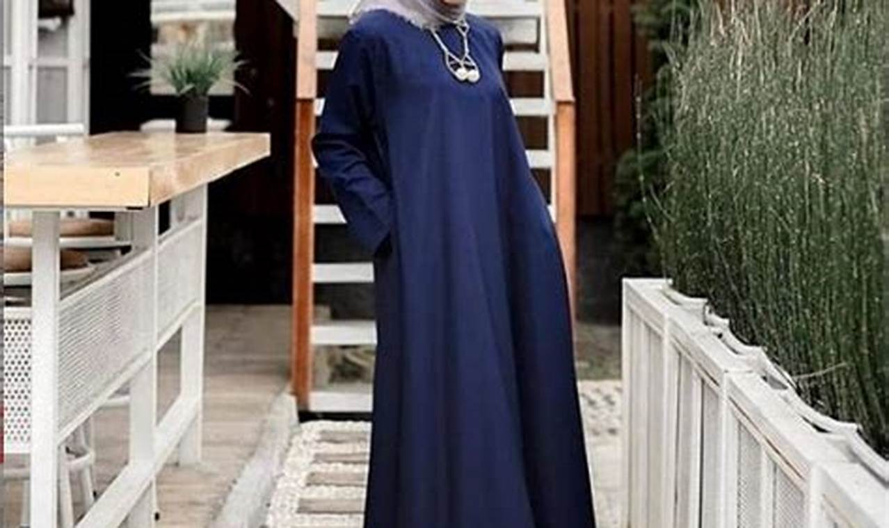 baju biru dongker cocok dengan jilbab warna apa