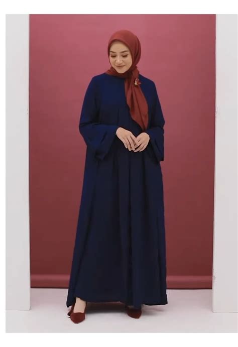 Berbagai Warna Jilbab Yang Match Dengan Baju Biru Dongker