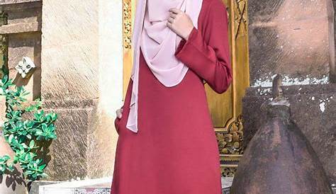Baju Kurung Batik Moden Lasercut Nasim – Navy Blue – MuslimahClothing.Com