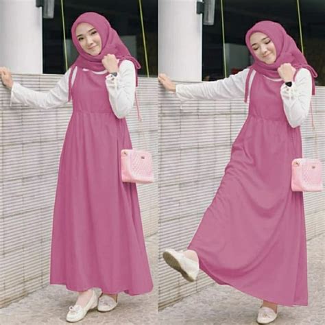 Cek 10 Warna Hijab Yang Cocok Untuk Baju Pink Salem Ini!