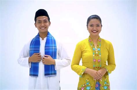 baju sadariah dan kebaya encim