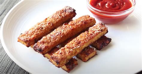 Baked Cauliflower Fries