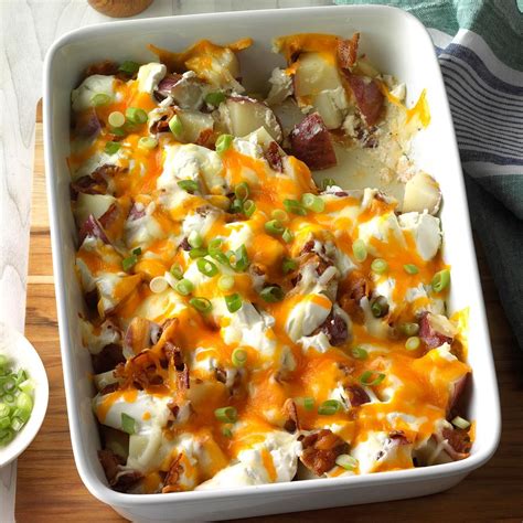 Baked Potato Casserole With Sour Cream
