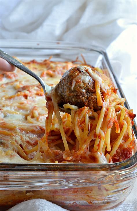 baked spaghetti and meatballs