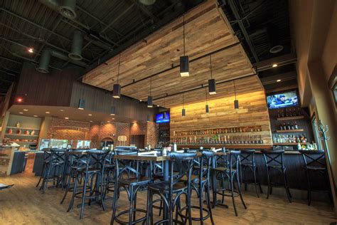 Baker's Crust Hilltop