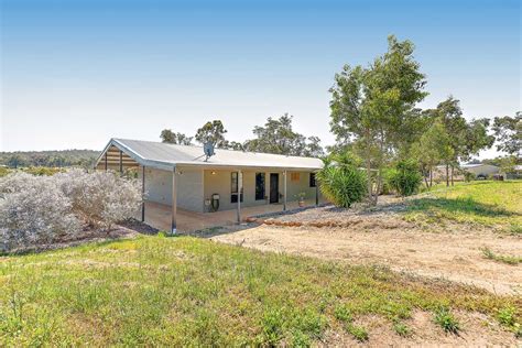 Bakers Hill Accommodation