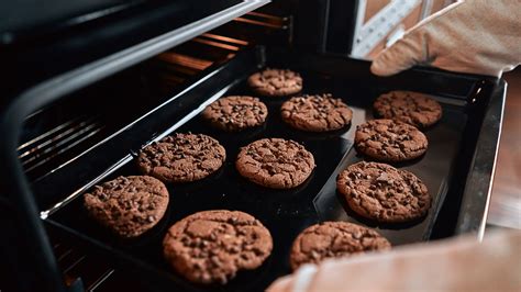 Baking Cookies Two Sheets At A Time