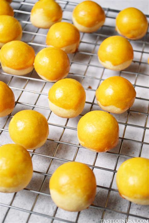 Baking Nastar Until Done