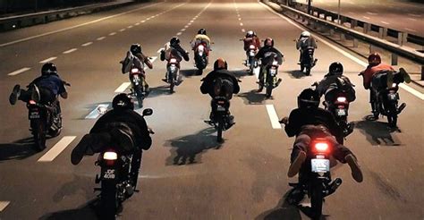 Street Racing's Dark Side: Unveiling the Dangers and Consequences